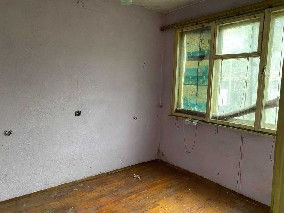 Продава се Етаж от къща в Карлово - 90 кв.м за 845 €/кв.м - Снимка #1