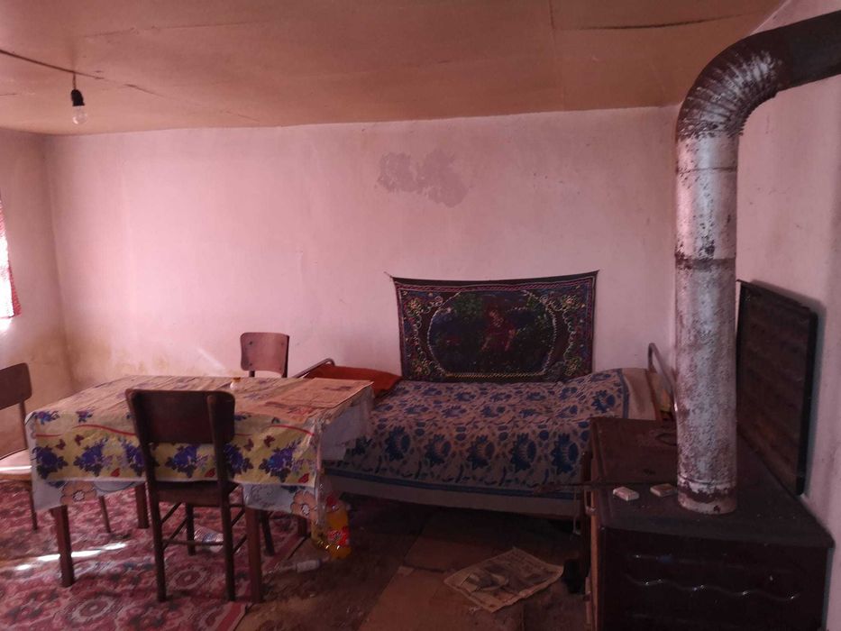 Продава се Къща в с. Овчарово, Област Хасково - 240 кв.м за 64 €/кв.м - Снимка #3