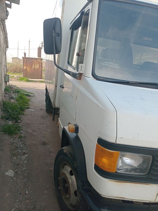 мерсадес гигант срочно сотилади 11,500$