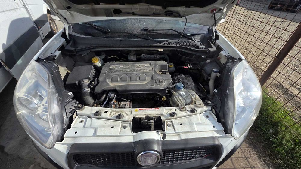 Dezmembrari Fiat Doblo 1.6 MJ diesel 105Cp / 77Kw  transmisie manuala 6+1 an de fabricatie 2012