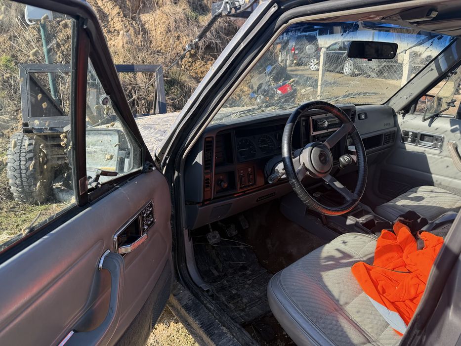 Джип   Чероки  2.1