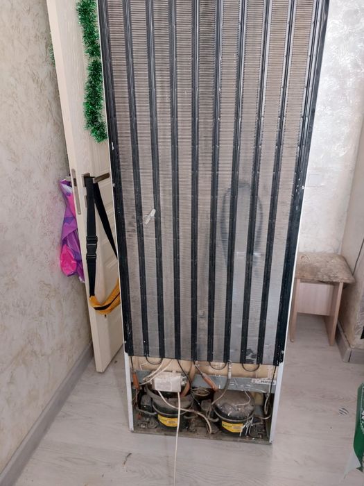 Холодильник б/у требует ремонт