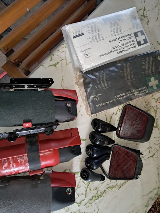 Зап салонные  Мерседес.210Е.