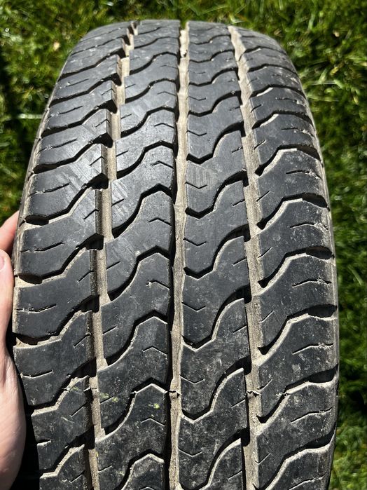Бусови гуми Dunlop в добро състояние