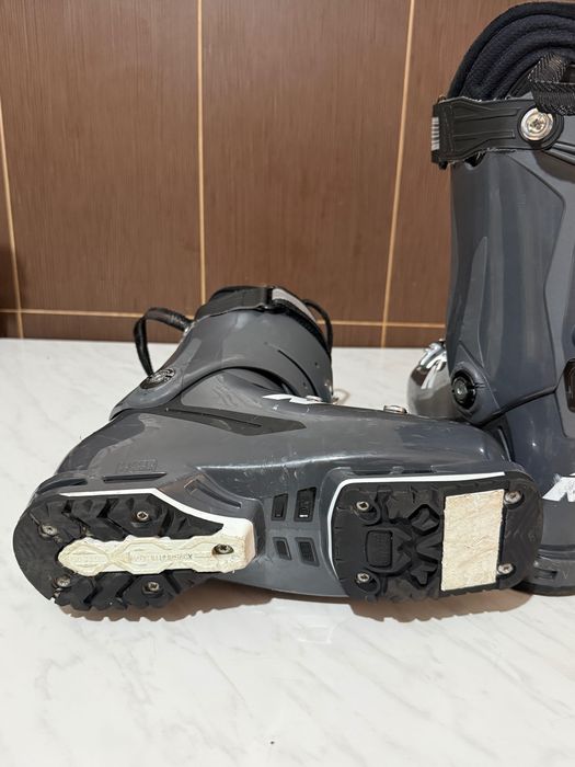 Clăpari Nordica Speedmachine 3, mărimea 23-23.5, Flex 95