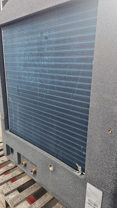 Термопомпа 6kw R290 моноблок без управление  за части или за ентусиасти...
