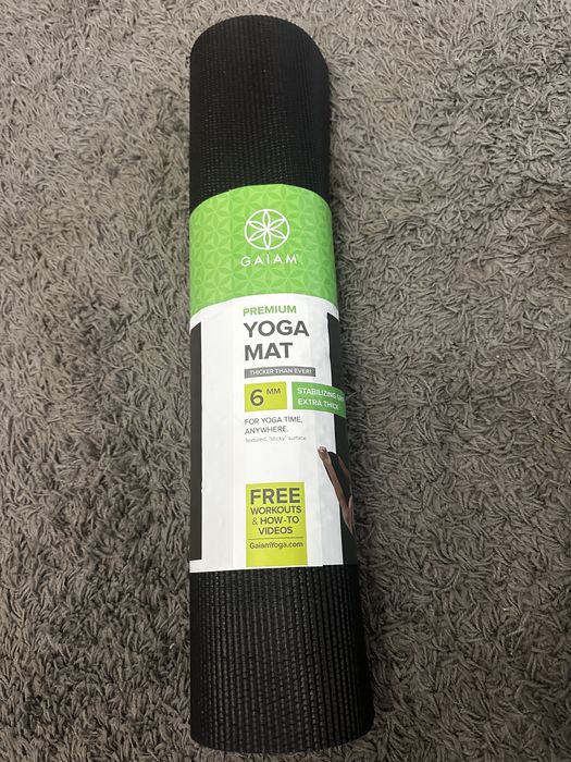 черен Gaiam Premium йога килим