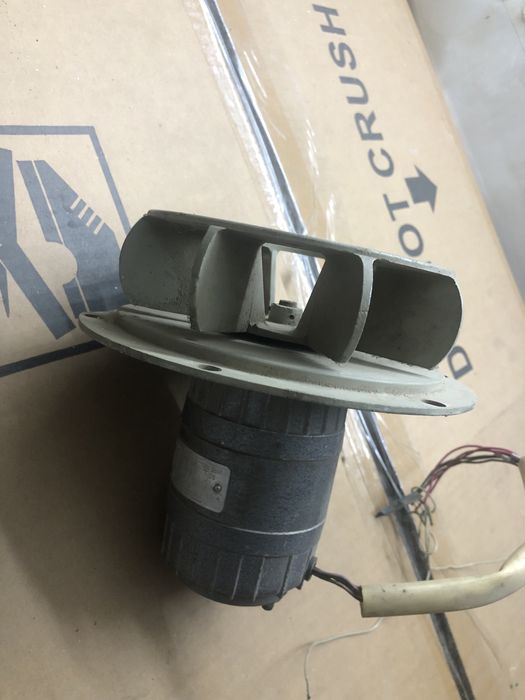 Продам электродвигатели