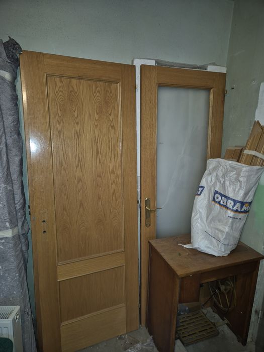 Usi furniruite  stejar