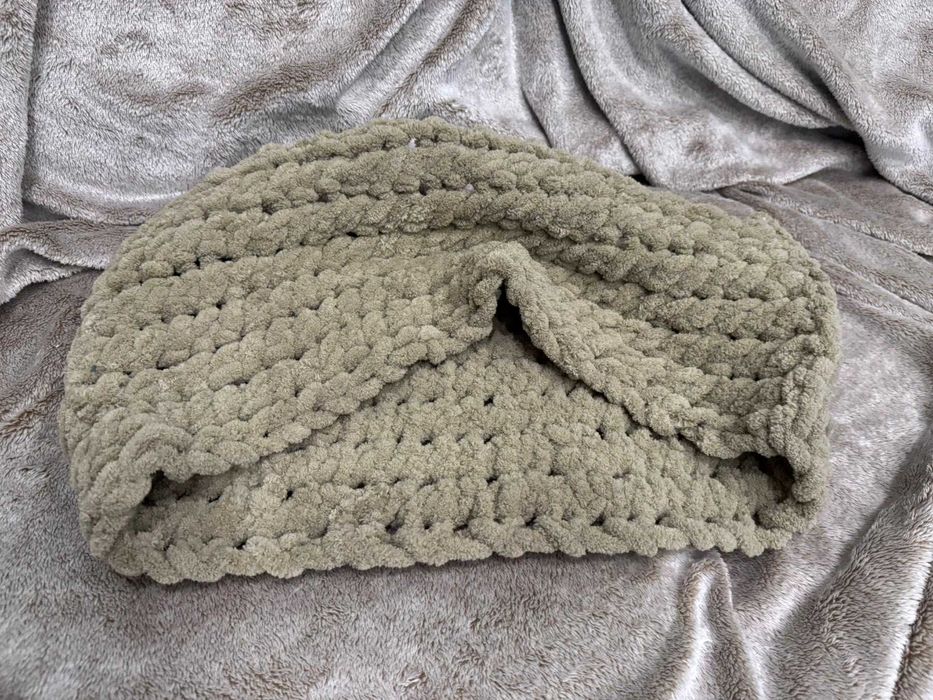 Ръчно плетени шалове