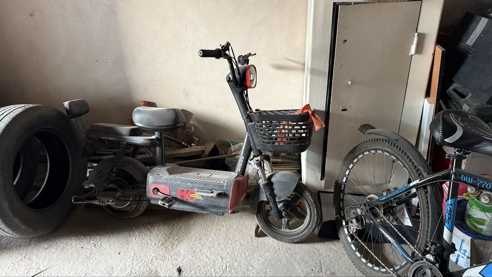 мопед сатылады.