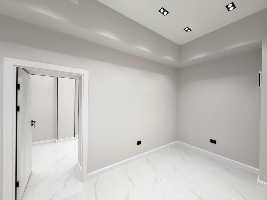 Аренда офис метро Новза
100м2