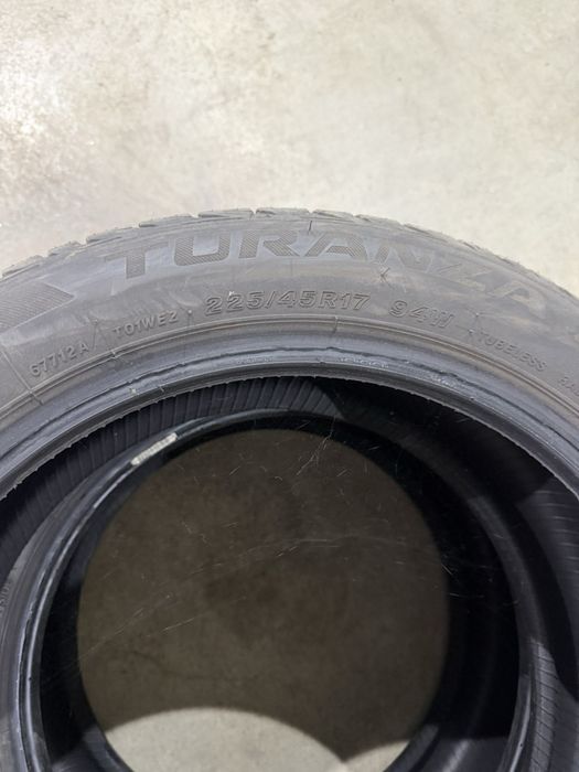 Летни гуми bridgestone 225/45/17