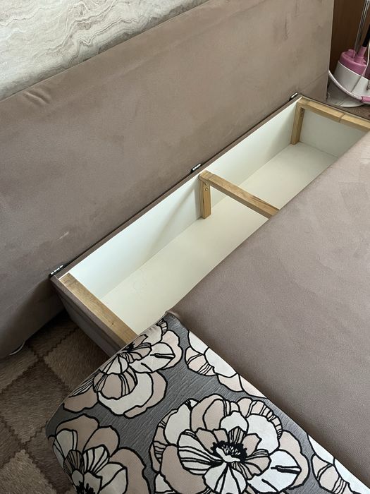 Продается диван-кровать в хорошем качестве