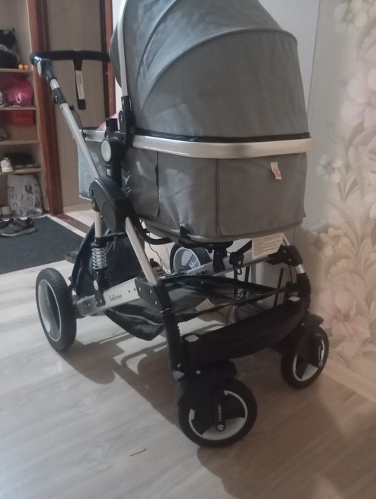 Продам детскую коляску