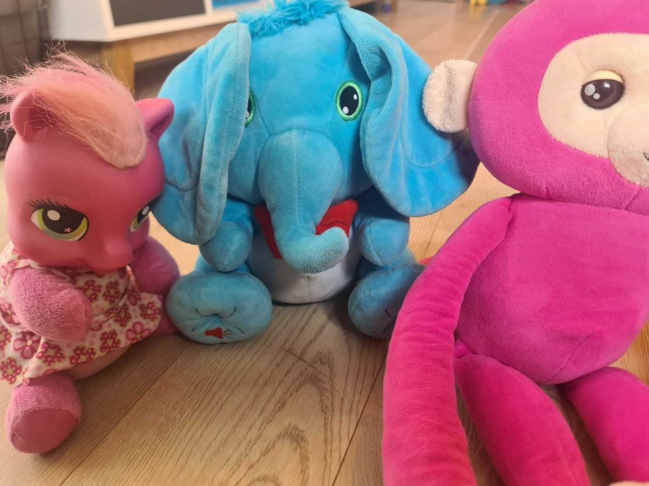 Jucarii Catel Fisher Price Elefant Cucu Bau - Maimuta Fingerlings Hugs