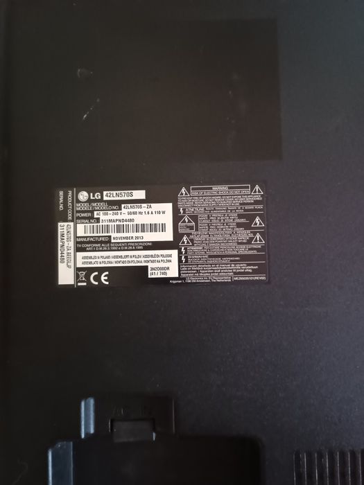 Vand Tv LG pentru piese