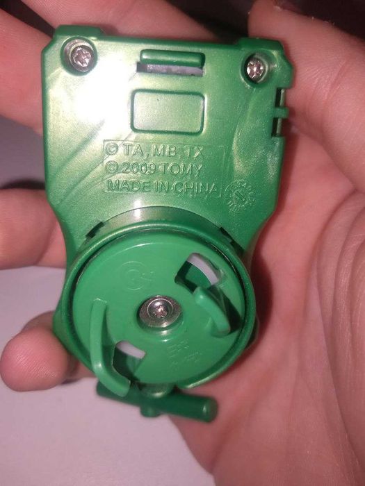 Japanese Beyblade metal series String Launcher Takara Tomy