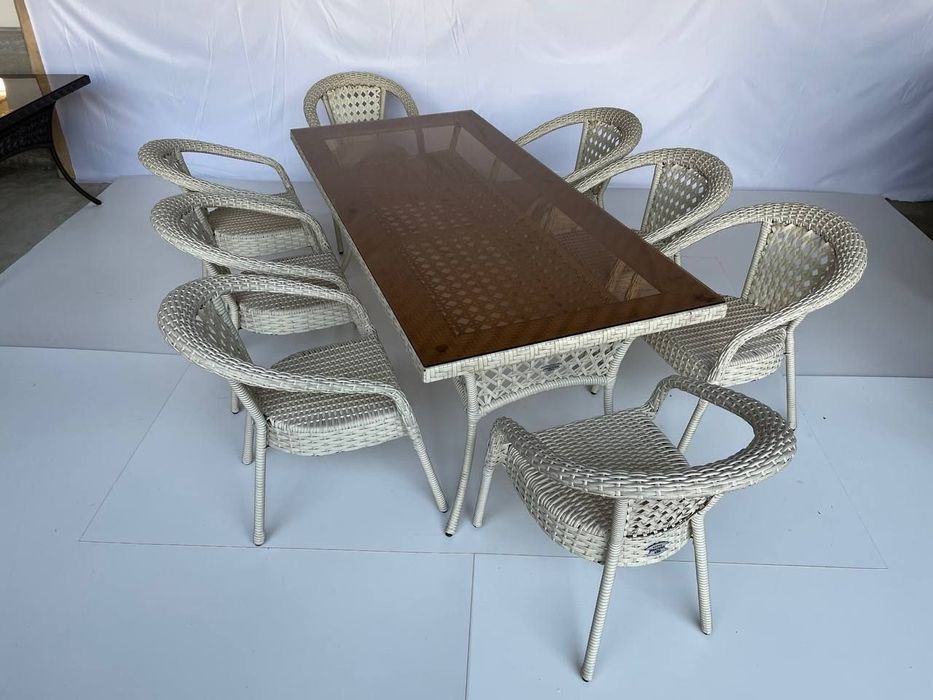 Плетённая мебель для дома и сада