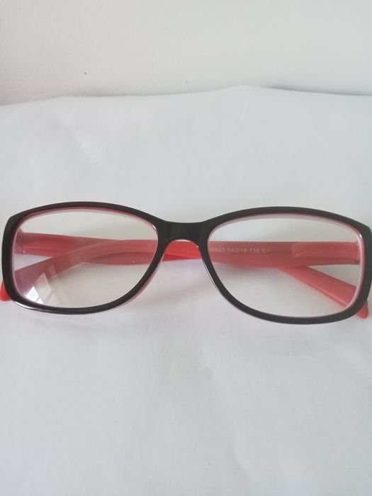 Очки для зрения +3 новые.