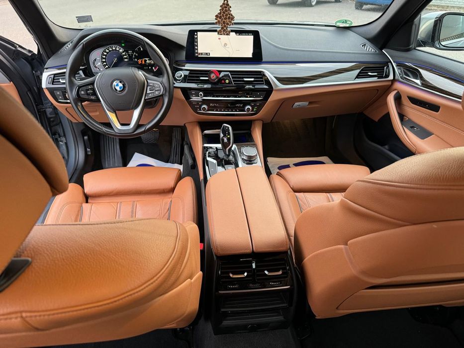 Vând sau schimb cu bmw x6,x5 , sau q7 , BMW 520 g30
