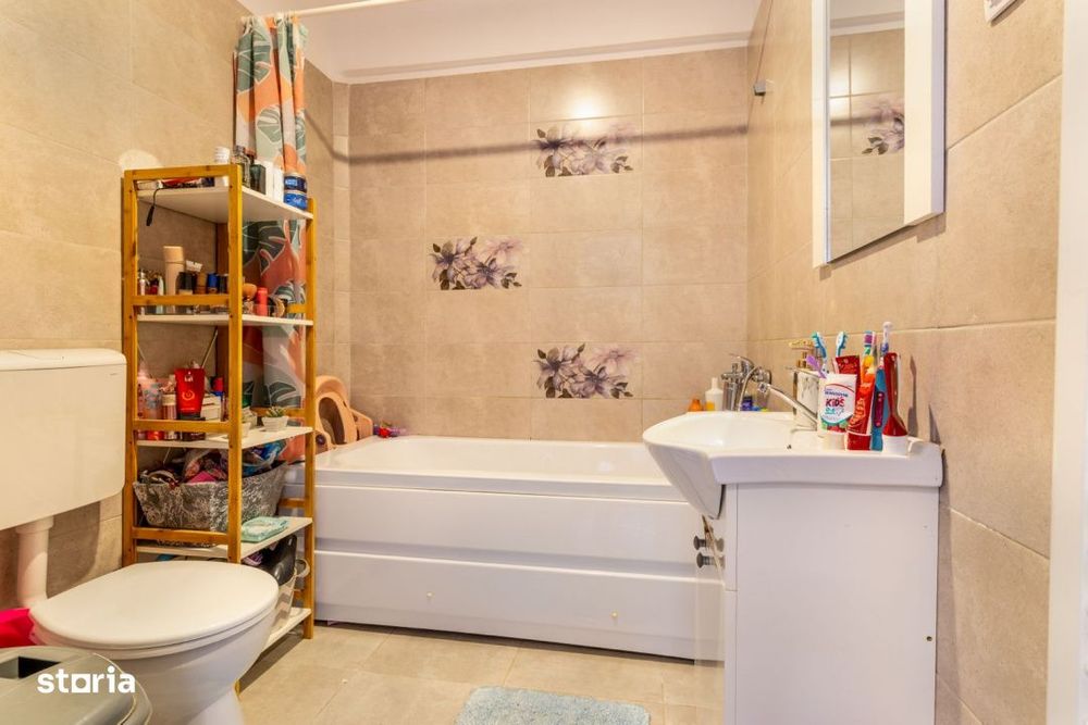 Apartament 2 camere cu balcon si parcare inclusa, Sub Cetate, Floresti