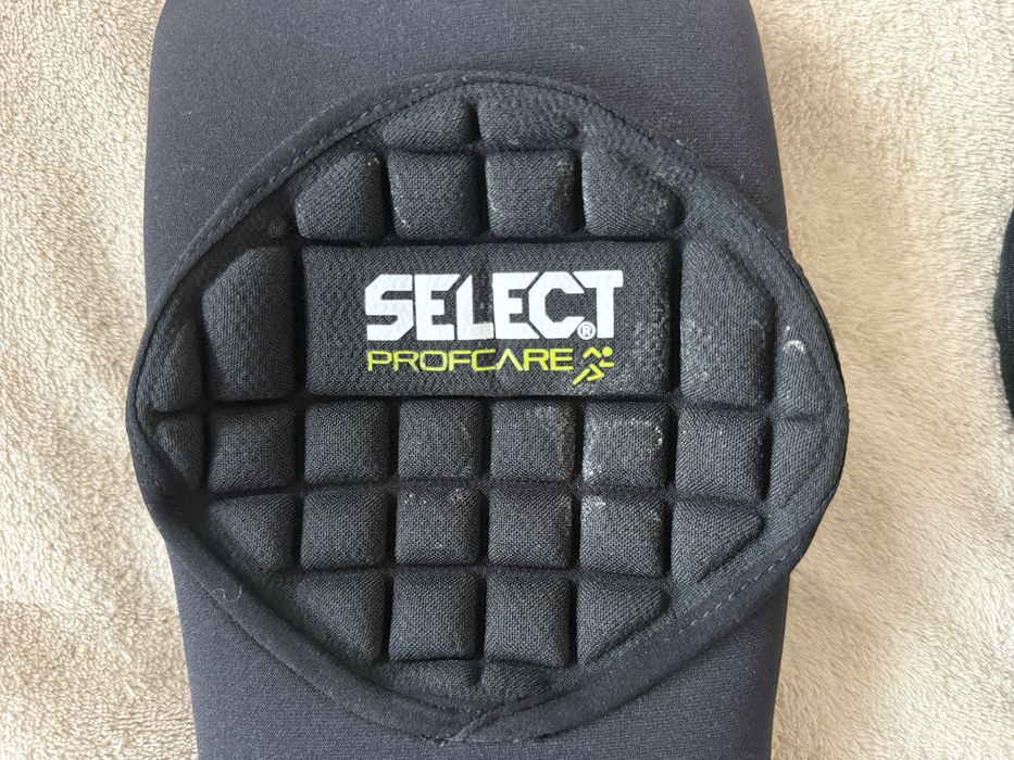 Genunchiere Select