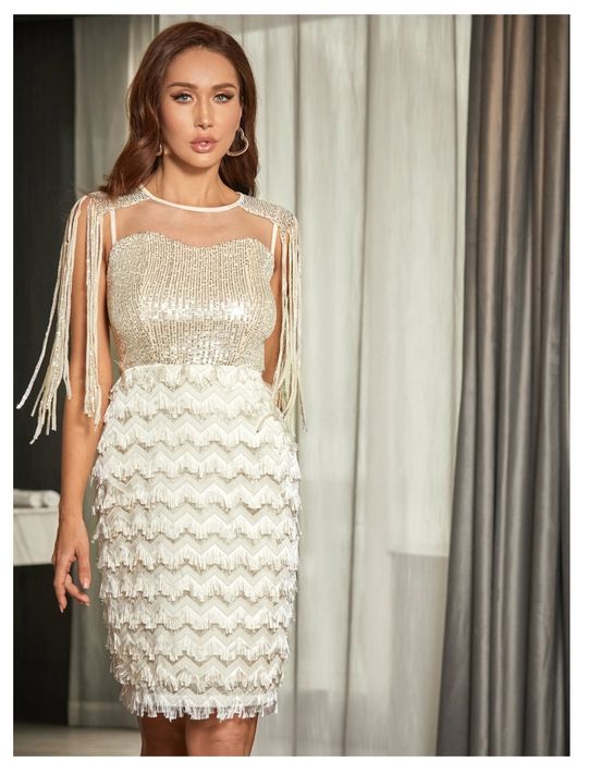 Рокля эа поводи Л раэмер