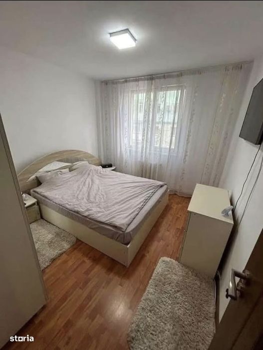 De vanzare apartament cu 3 camere si balcon,etajul 1,mobilat si utilat