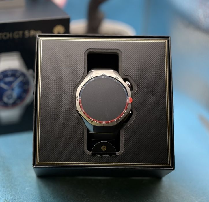 НОВ!!! Смарт часовник Huawei Watch GT 5 Pro, 46mm, Titanium