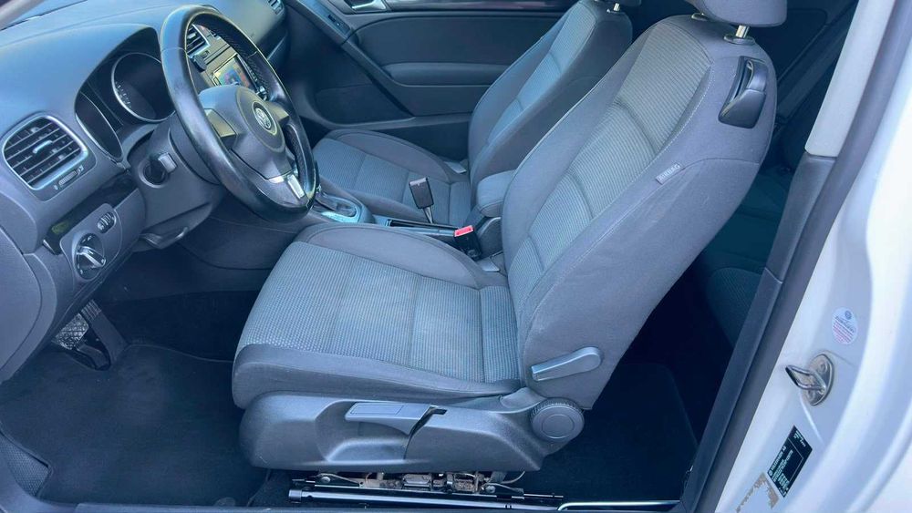 VOLKSWAGEN Golf 2010 — imagine 5