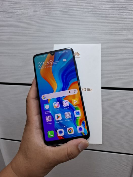 Huawei P30 lite (4/128гб)