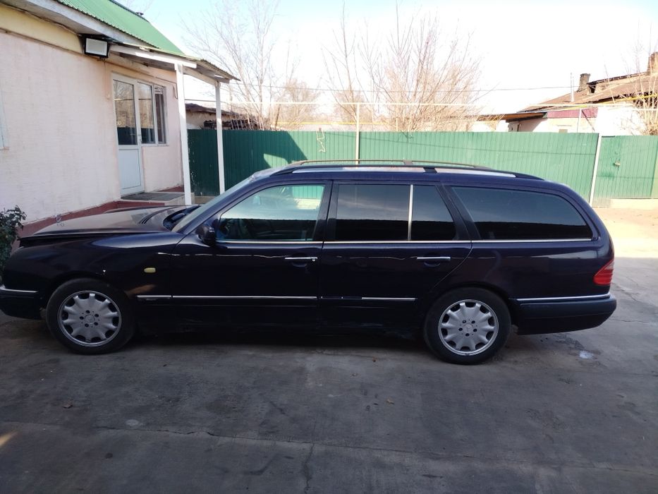 Легковой автомобиль