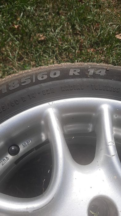 De Vanzare 4 jante aliaj opel originale r14 cu cauciucuri