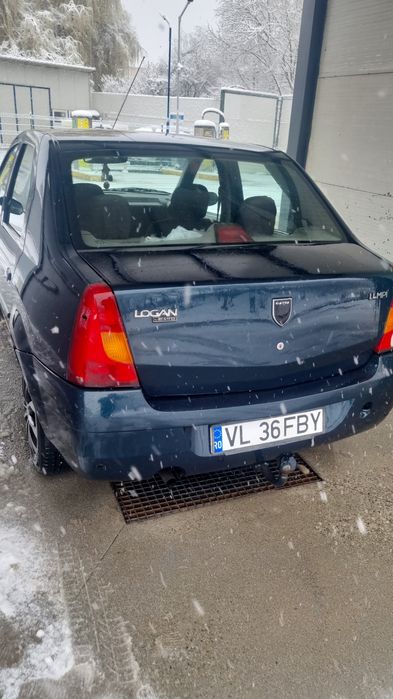 Vand logan 1.4 cu gaz omologat, an 2005 ,nu are  itp si asigurare