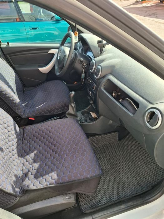 Продаи лада ларгус