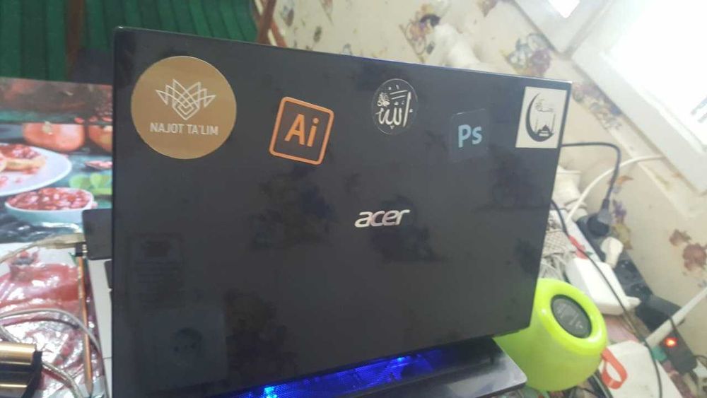 Srochni NOUTBOOK SOTILADI i5 3210M 8gb ozu