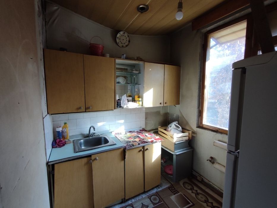 Kvartiraga bollar kerak