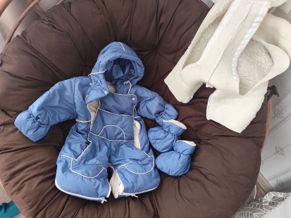 Продам комбинезон детский