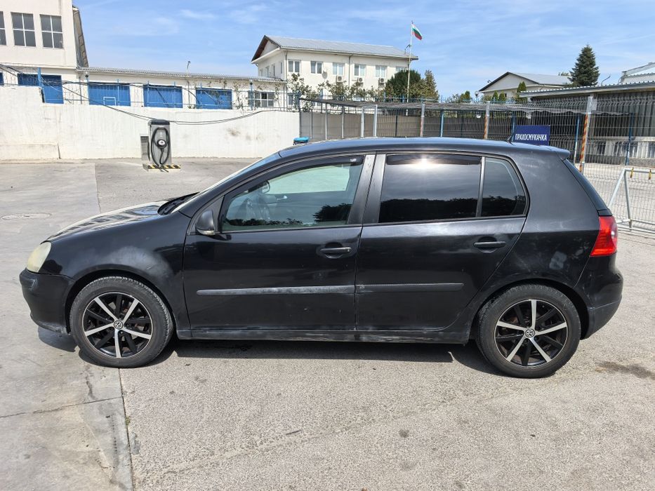 Продава се Volkswagen Golf V – 2006 година, 1.9 TDI (105 к.с.)