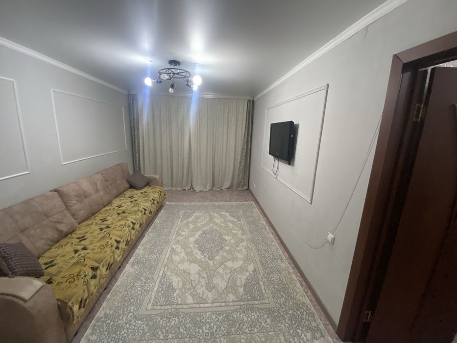 Сдам 2х ком квартиру на длит срок