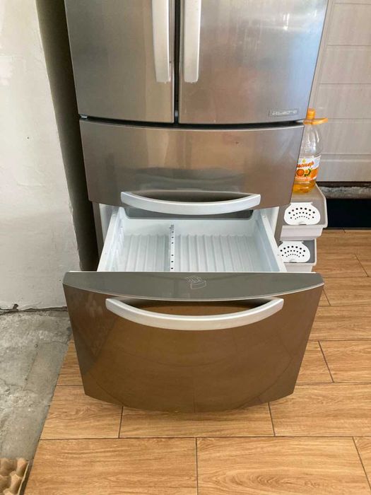 Холодильник Ariston Hotpoint