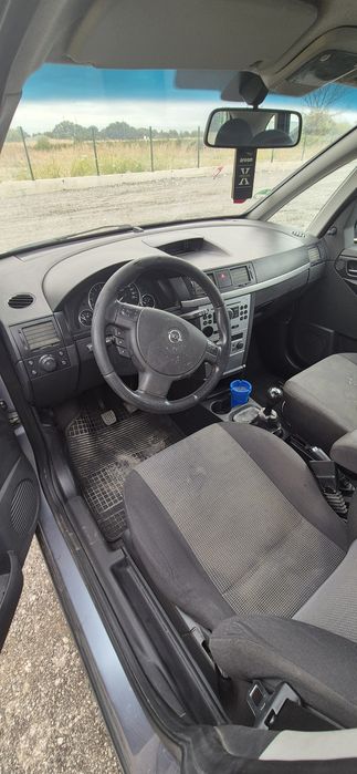Опел мерива 1.7 CDTI на части