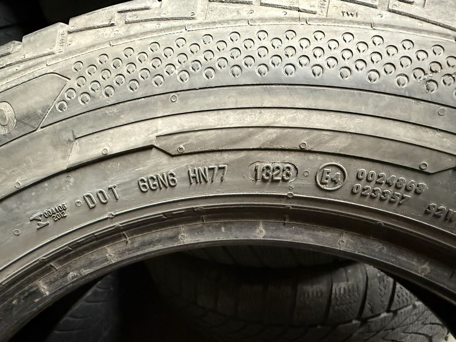 Continental 195/75/16c