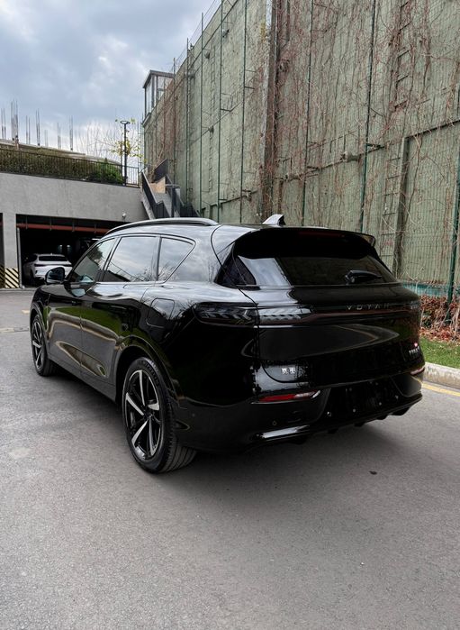 Voyah Free Plus 2026 restailing