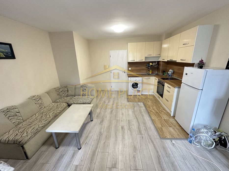 Дава се под наем Двустаен апартамент в Варна, Център - 68 кв.м за 408 € - Снимка #3