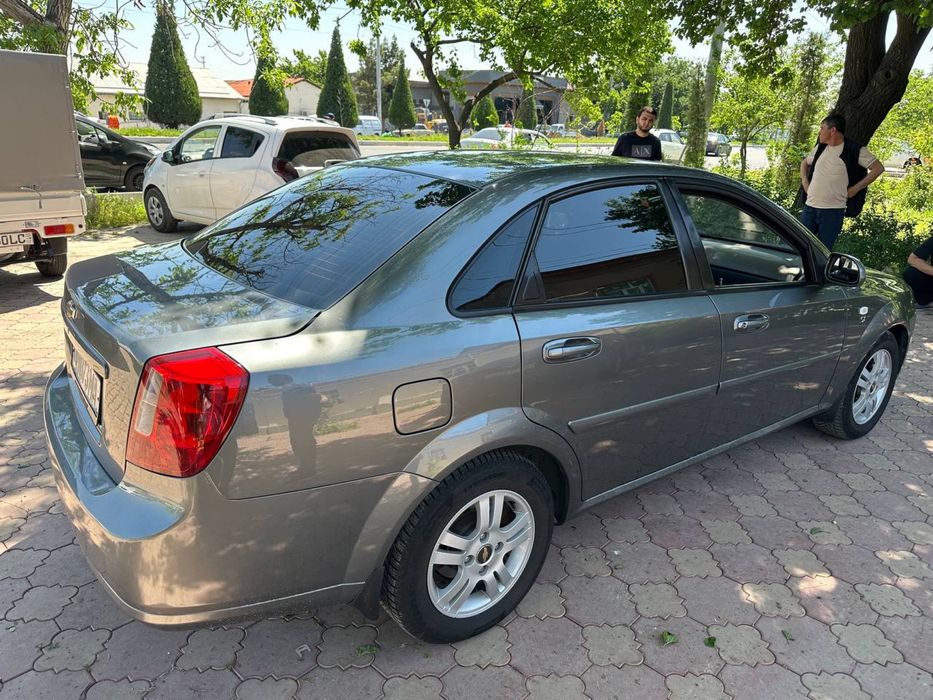 Chevrolet Lacetti / Gentra 2012 — 2