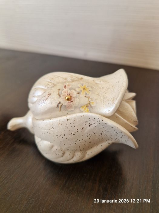 Bibelouri vechi, cocoș,cană porțelan