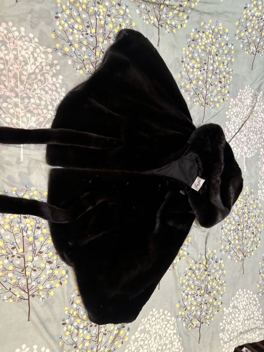 Продам шубу Black Nafa