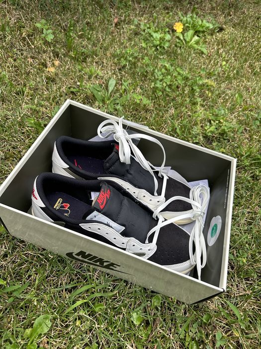 AIR JORDAN 1 LOW OG WMNS Travis Scott - olive